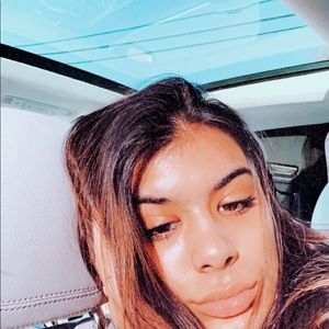 Meet your Posher, Alyssa